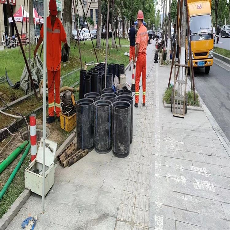 乌什管道短管置换修复